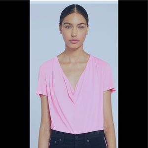 NWT Alice + Olivia Ansel top medium neon pink